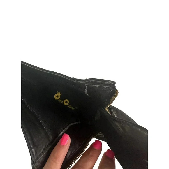 Queen Chateau Women's Black Front Zipper Ankle High Heel Booties Size US 7.5 - Picture 8 of 8